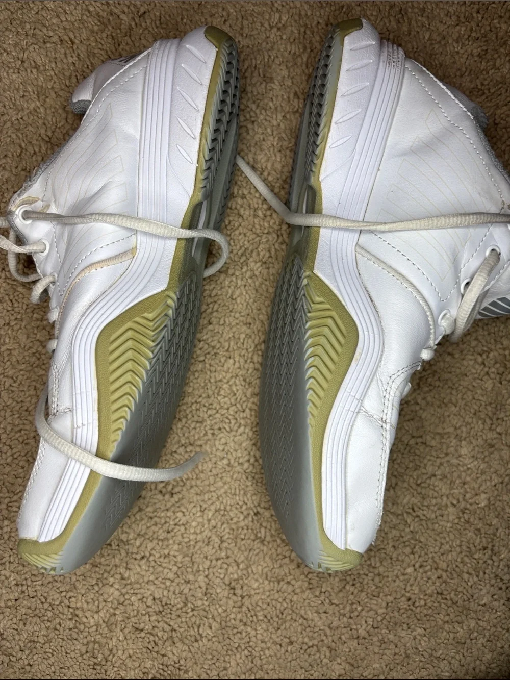 K-Swiss lightweight swiss